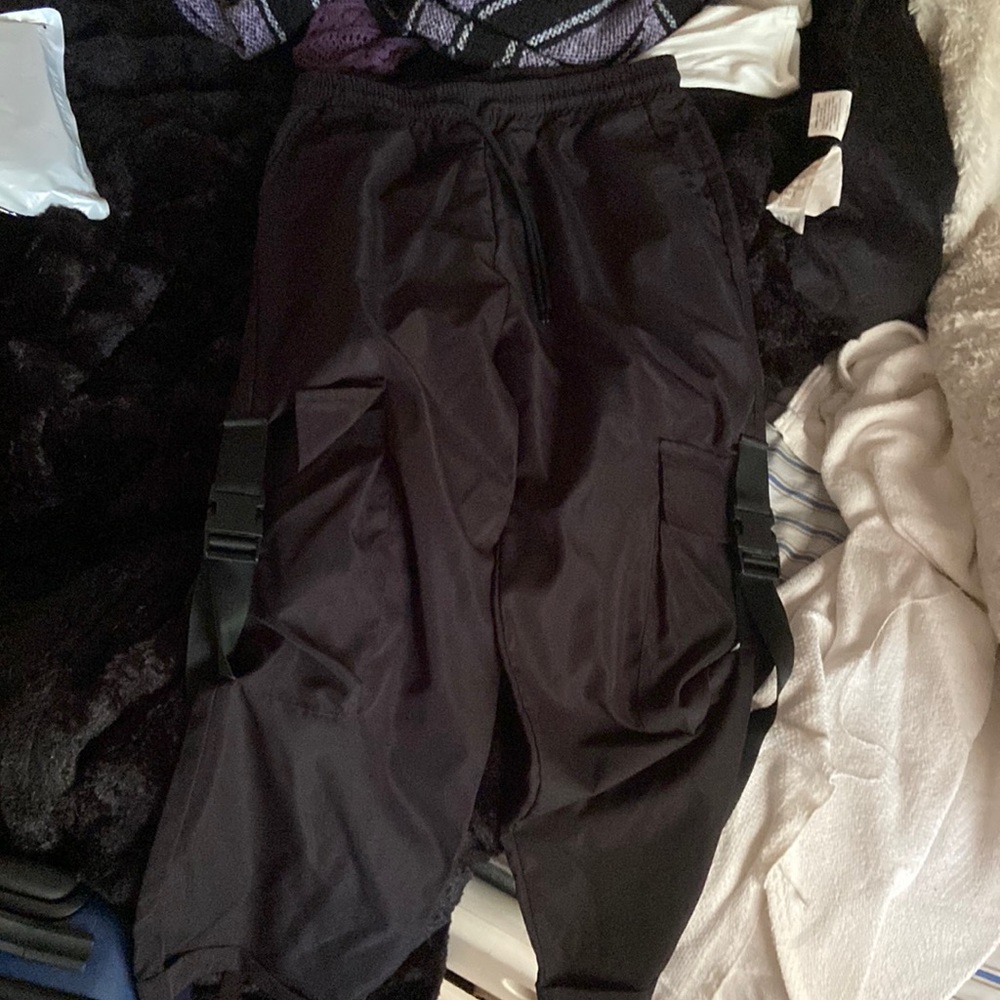 small drawstring street wear pants